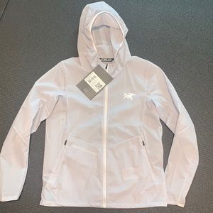 NWT - INCENDO AIRSHELL HOODY WOMEN'S